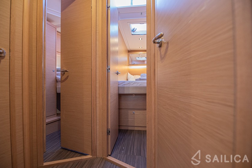 Dufour 530 - Yacht Charter Sailica