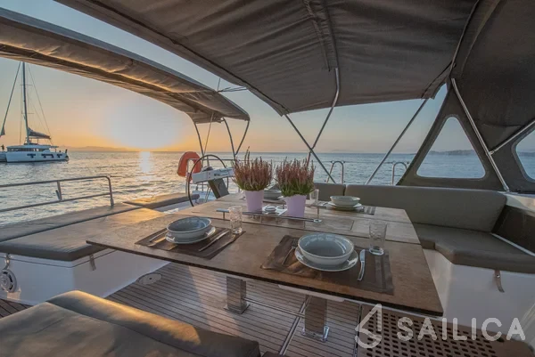 Dufour 530 - Yacht Charter Sailica