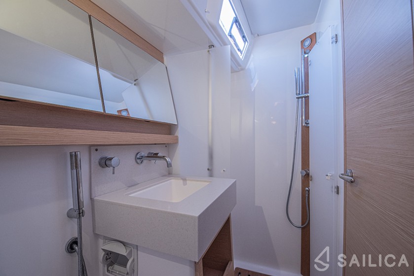 Dufour 530 - Yacht Charter Sailica