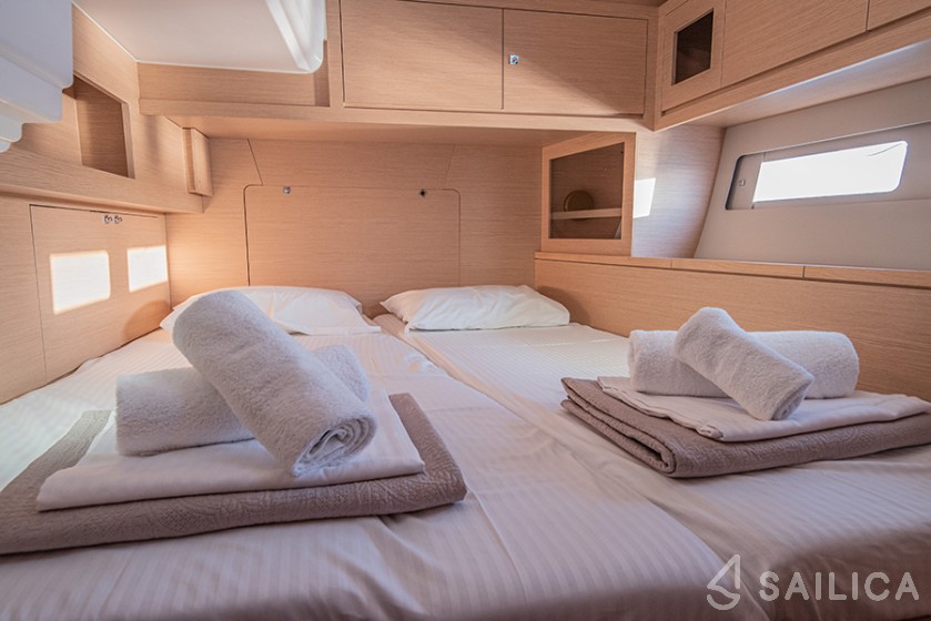Dufour 530 - Yacht Charter Sailica