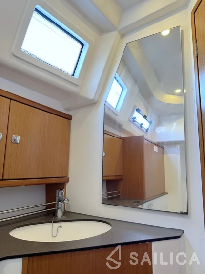 Bavaria 34 Cruiser - Yacht Charter Sailica
