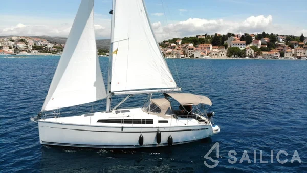 Bavaria 34 Cruiser - Yacht Charter Sailica