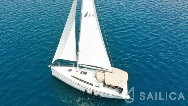 Bavaria 34 Cruiser - Yacht Charter Sailica