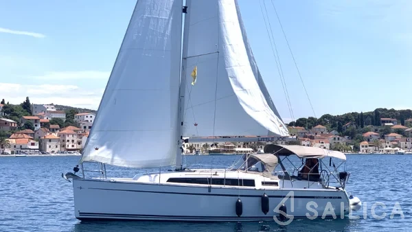 Bavaria 34 Cruiser - Yacht Charter Sailica