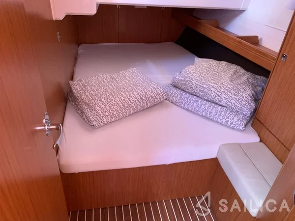 Bavaria 46 Cruiser - Yacht Charter Sailica