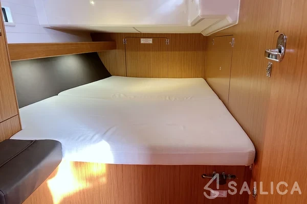 Bavaria 46 Cruiser - Yacht Charter Sailica