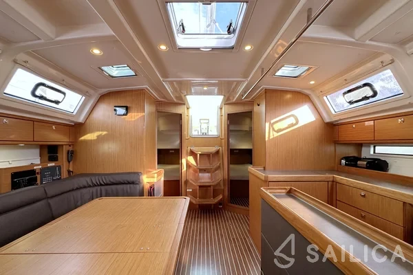 Bavaria 46 Cruiser - Yacht Charter Sailica