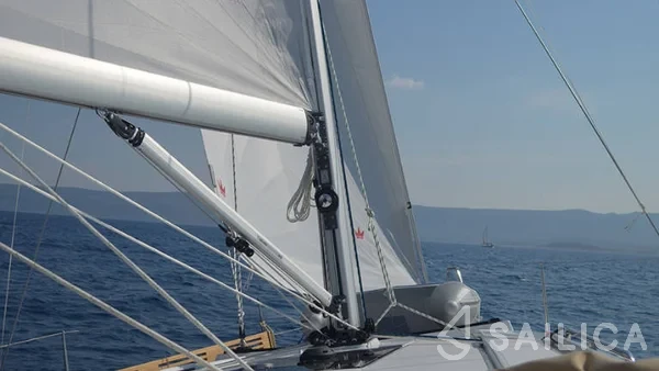 Hanse 418 - Yacht Charter Sailica