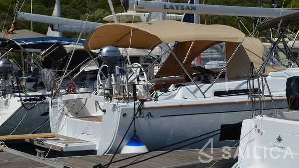 Hanse 418 - Yacht Charter Sailica