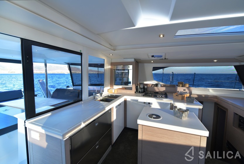 Saona 47 - Yacht Charter Sailica