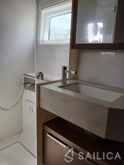 Lagoon 46  - Yacht Charter Sailica