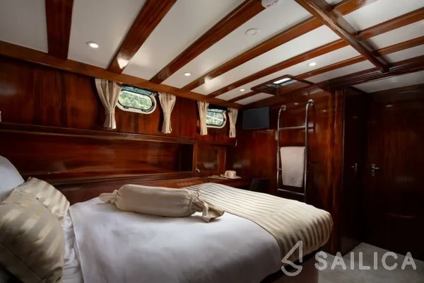 Gulet - Yacht Charter Sailica