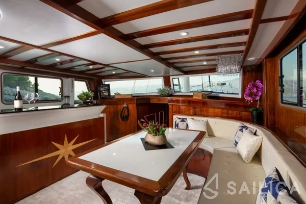 Gulet - Yacht Charter Sailica