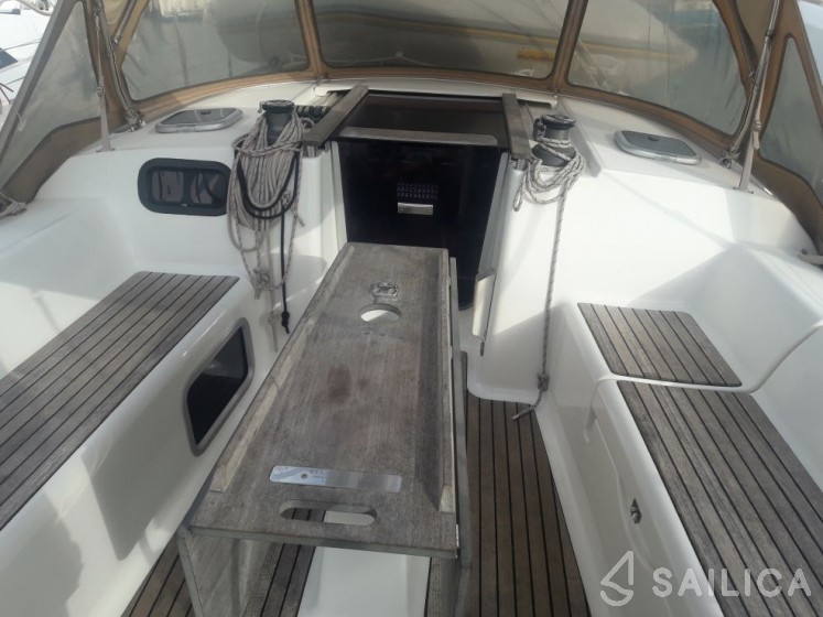 Dufour 335 Grand Large - Yacht Charter Sailica