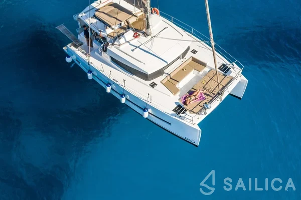 Bali 4.1 - Yacht Charter Sailica