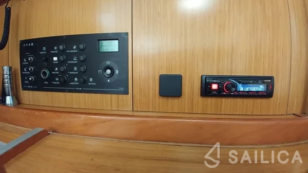 Sun Odyssey 36i - Yacht Charter Sailica