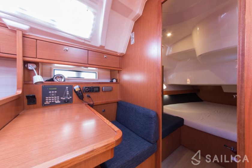 Bavaria Cruiser 41 - Yacht Charter Sailica
