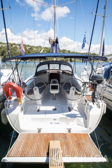 Bavaria Cruiser 41 - Yacht Charter Sailica