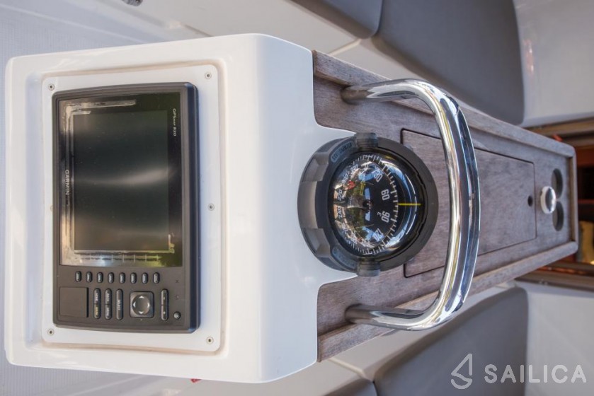 Bavaria Cruiser 41 - Yacht Charter Sailica
