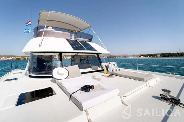 MY 37 - Yacht Charter Sailica