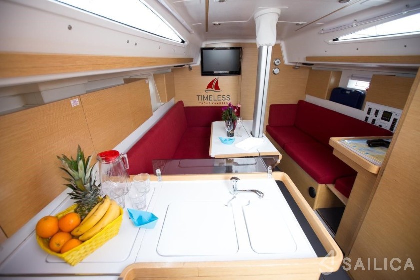 Elan 350 - Yacht Charter Sailica