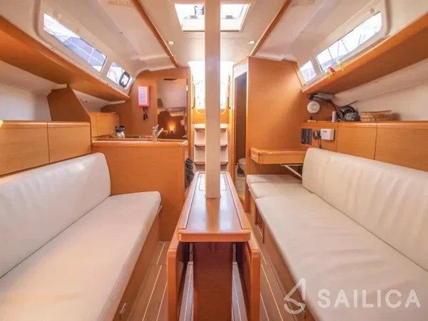 Sun Odyssey 33 - Yacht Charter Sailica