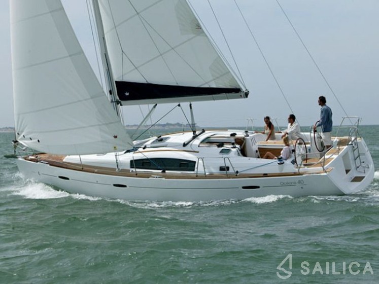 Oceanis 40 - Yacht Charter Sailica