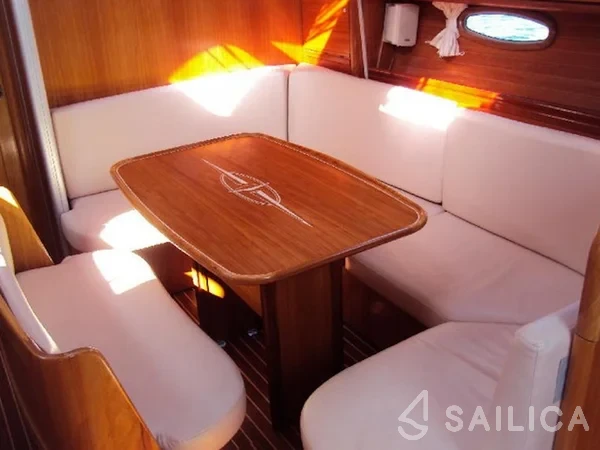 Bavaria 39 Cruiser - Yacht Charter Sailica
