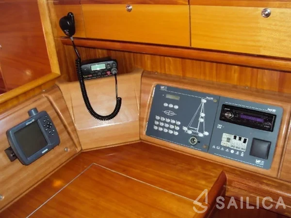 Bavaria 39 Cruiser - Yacht Charter Sailica