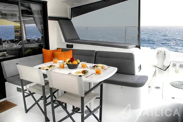 Lagoon 42 - Yacht Charter Sailica