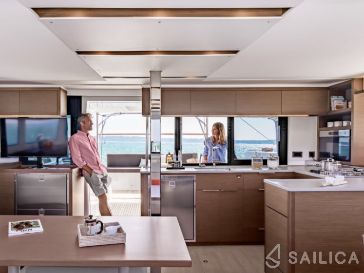 Lagoon 46  - Yacht Charter Sailica