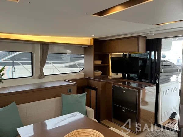 Lagoon 46  - Yacht Charter Sailica