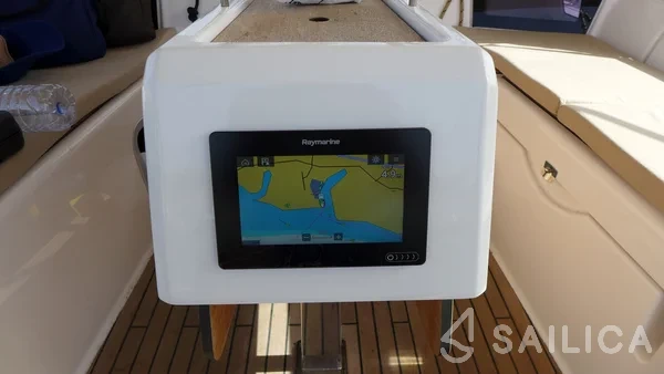Dufour 360 GL - Yacht Charter Sailica
