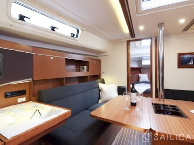 Hanse 385 - Yacht Charter Sailica