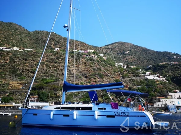 Bavaria 41 Cruiser - Yacht Charter Sailica