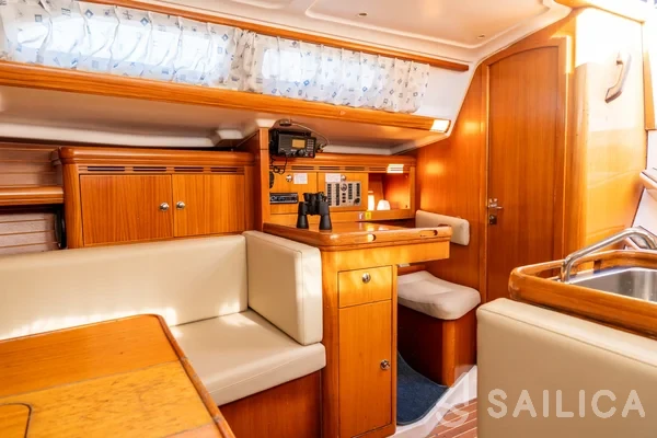 Elan 333 - Yacht Charter Sailica