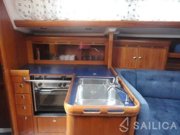 Elan 333 - Yacht Charter Sailica