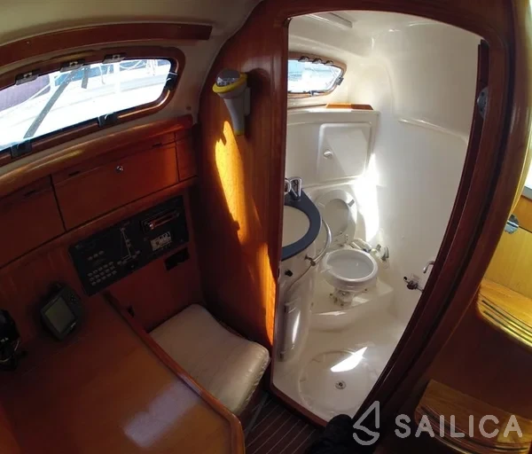 Bavaria 30 Cruiser - Yacht Charter Sailica