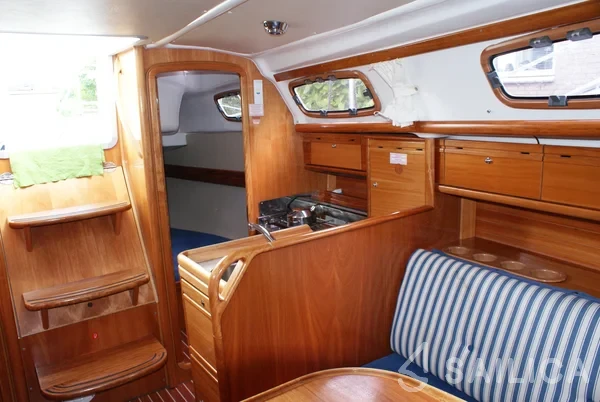 Bavaria 30 Cruiser - Yacht Charter Sailica