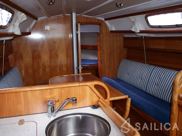 Bavaria 30 Cruiser - Yacht Charter Sailica