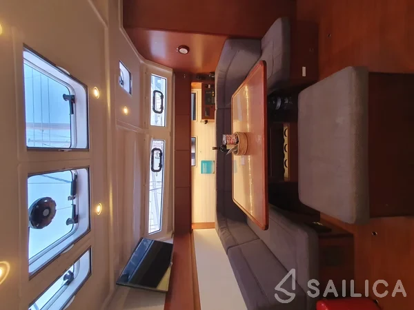 Bavaria 46 Cruiser - Yacht Charter Sailica