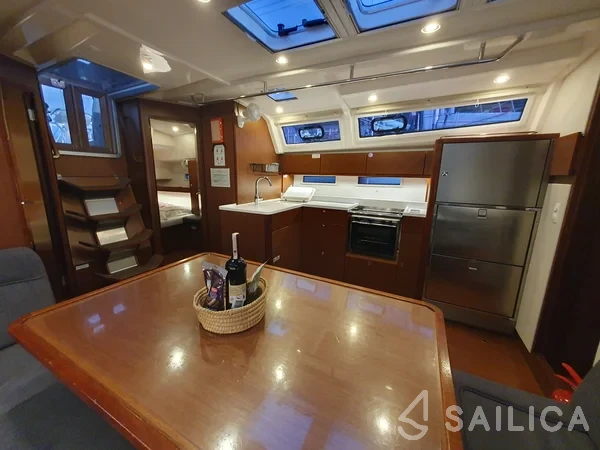 Bavaria 46 Cruiser - Yacht Charter Sailica