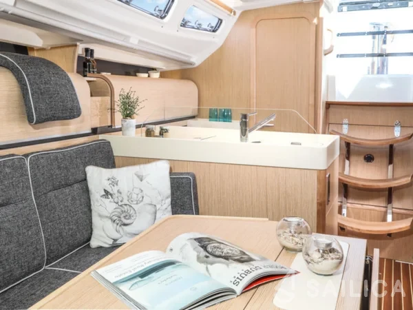 Dehler 34 - Yacht Charter Sailica