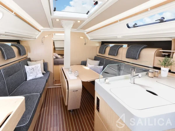 Dehler 34 - Yacht Charter Sailica