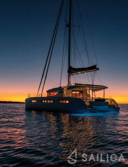 Lagoon 50 - Yacht Charter Sailica
