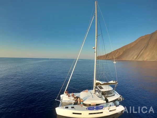 Lagoon 50 - Yacht Charter Sailica