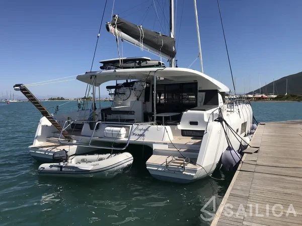 Lagoon 42 - Yacht Charter Sailica