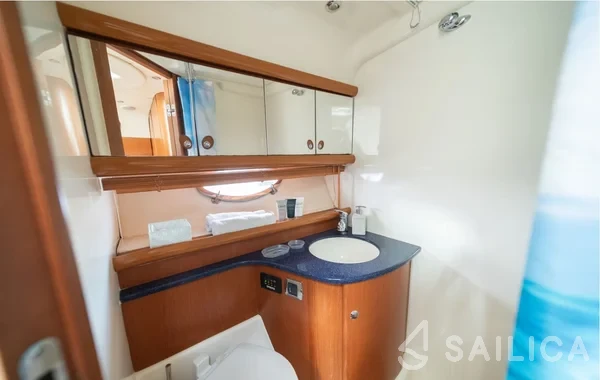 Gobbi 425 - Yacht Charter Sailica