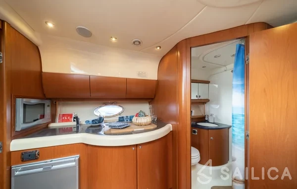 Gobbi 425 - Yacht Charter Sailica