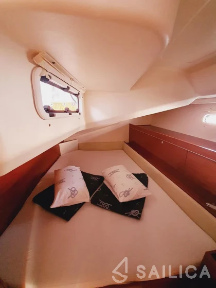Hanse 505 - Yacht Charter Sailica